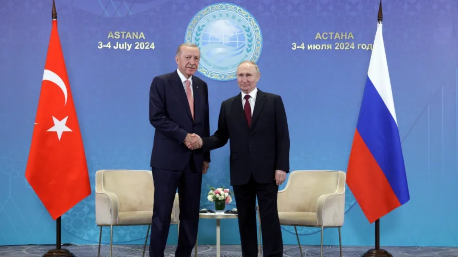 الرئيس الروسي فلاديمير بوتين في لقاء مع الرئيس التركي رجب طيب أردوغان على هامش قمة قادة الدول الأعضاء في منظمة شنغهاي للتعاون (SCO) في أستانا في 3 تموز (يوليو) 2024.