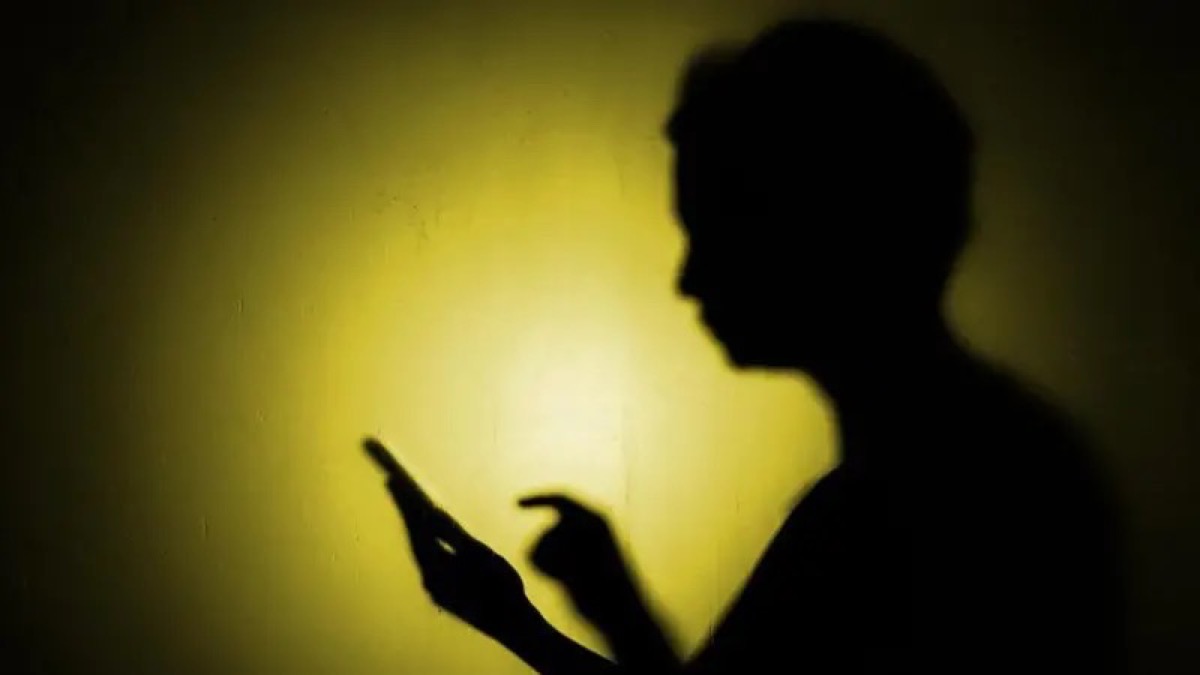 كيف ساهمت أنظمة الإعلان الرقمي في تمويل استغلال الأطفال عبر الإنترنت؟