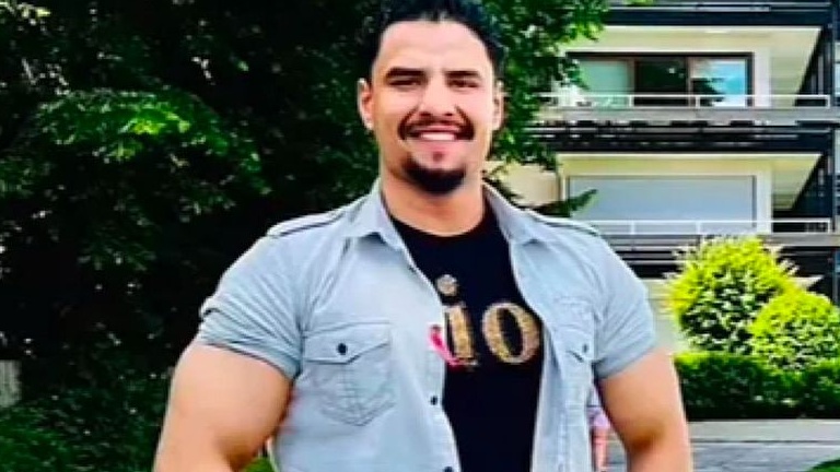 صورة الأفغاني داهس الأمان