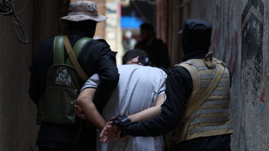 القوات الأمنية تمكنت من إلقاء القبض على عدد منهم