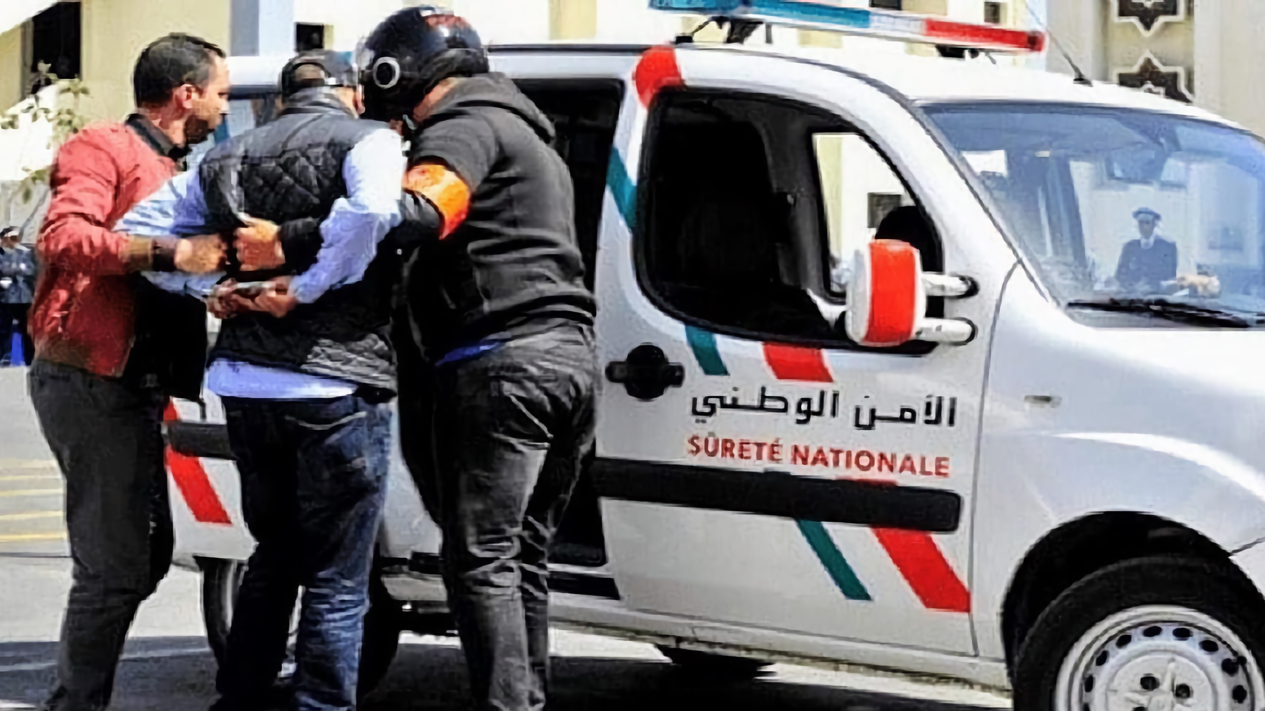 جانب من تدخل لرجال الأمن في المغرب