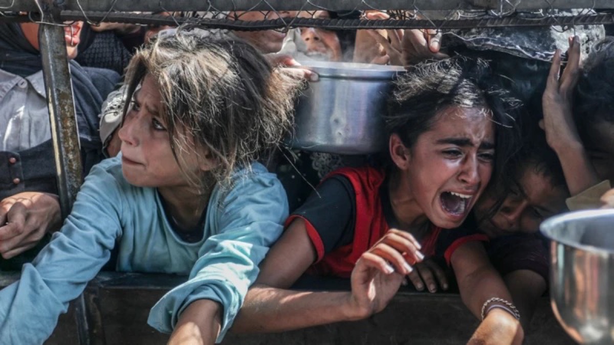 طوابير انتظار الطعام في غزة - Getty Images