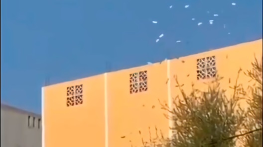 أوراق نقدية تتطاير باولاد تايمة وسط المغرب