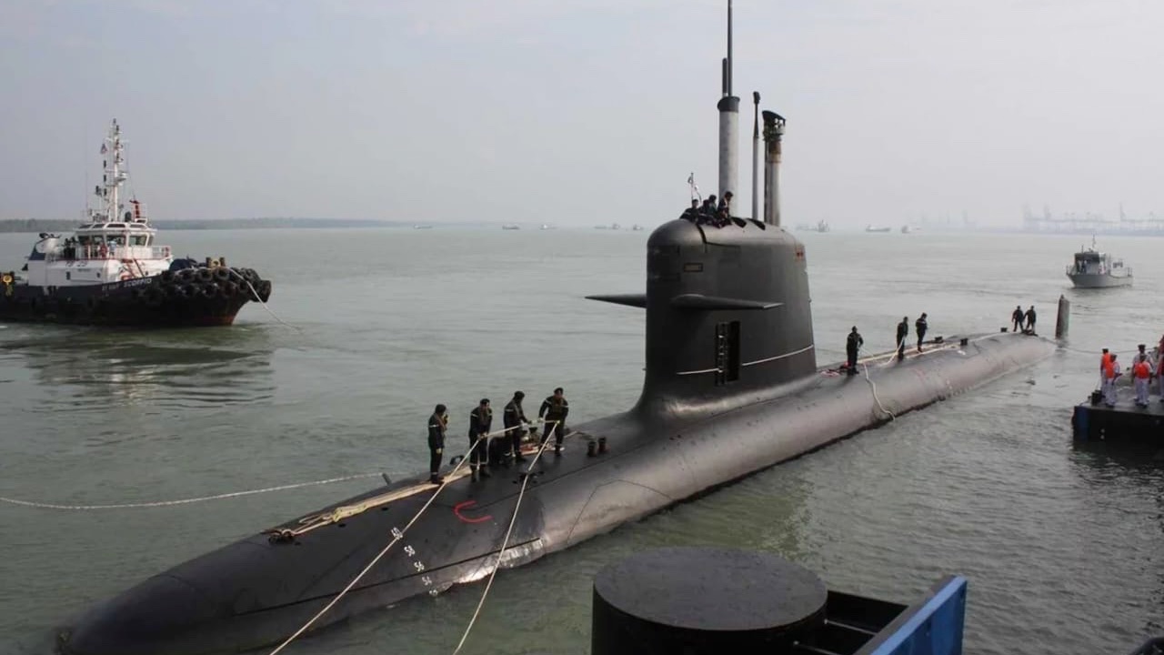 المغرب يدخل في مفاوضات لشراء غواصة