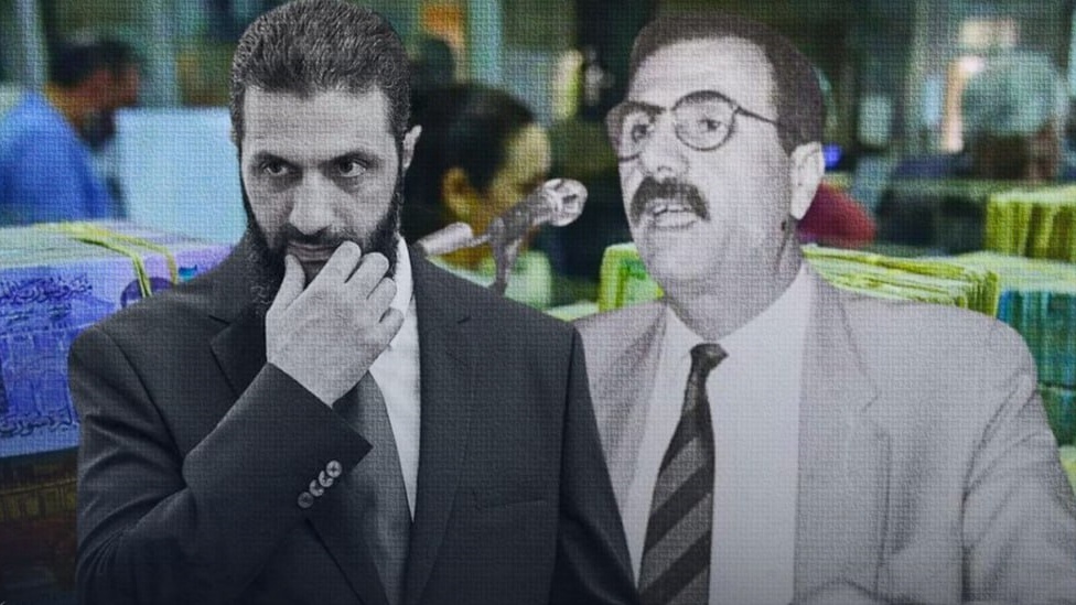 الرئيس السوري للمرحلة الانتقالية أحمد الشرع وفي الإطار والده حسين الشرع