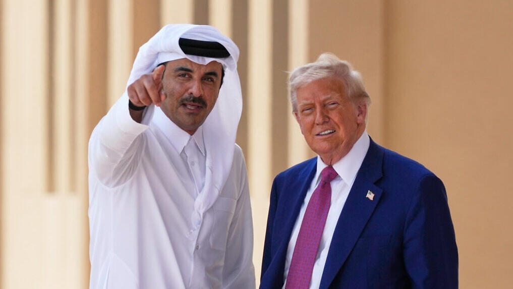 الرئيس الأميركي دونالد ترامب وأمير قطر الشيخ تميم بن حمد