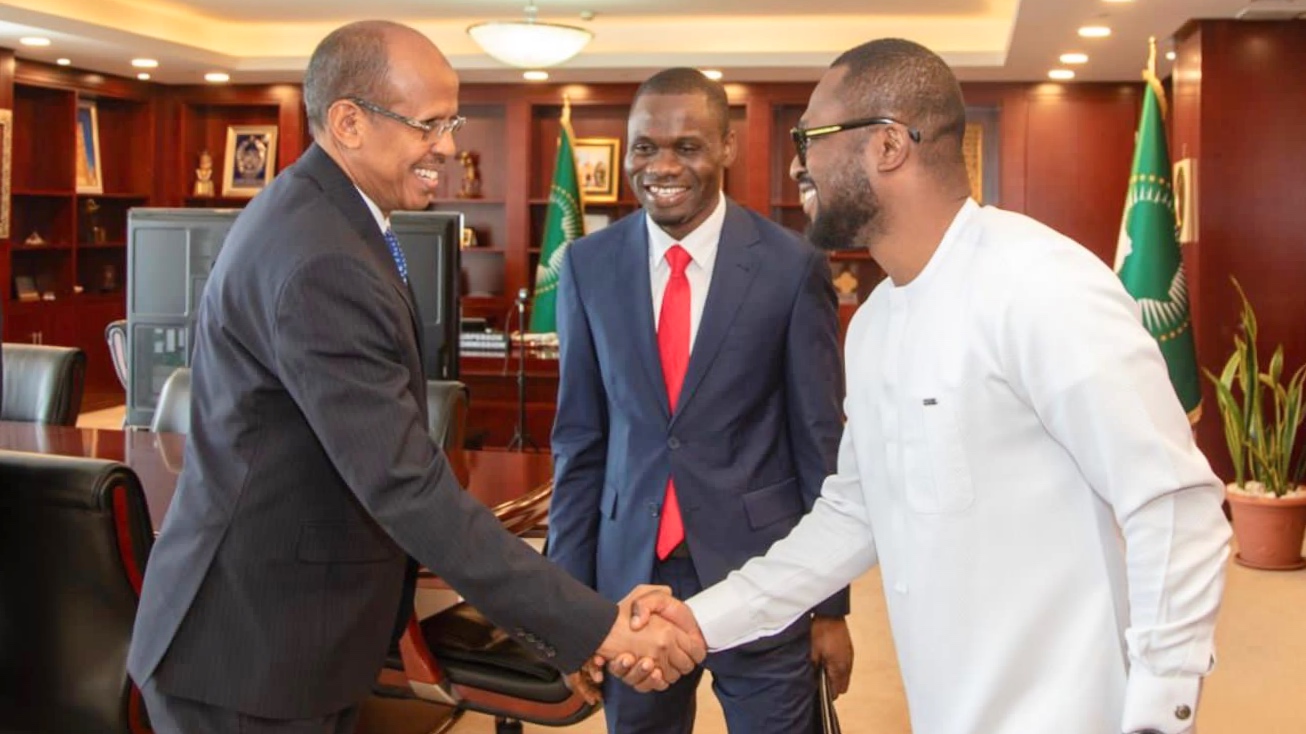 مذكرة تفاهم بين الاتحاد الافريقي والاتحاد الافريقي للشباب