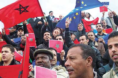 المغاربة احتلوا المرتبة الثامنة للأجانب الحاصلين على الإقامة في أوروبا