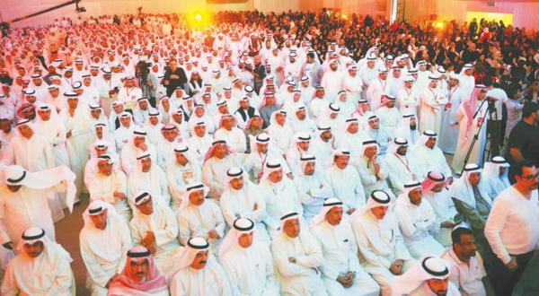 الكويتيون إلى صناديق الاقتراع لانتخاب مجلس أمة جديد