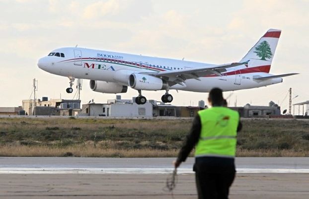 طيور المطار «تستنفر» الحكومة اللبنانية