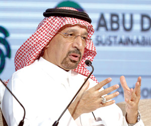 السعودية تستثمر 187 مليار ريال في الطاقة المتجددة