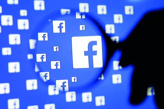 الاستهلاك الإتلافي لموارد القيم المشتركة يفرمل «فيسبوك»