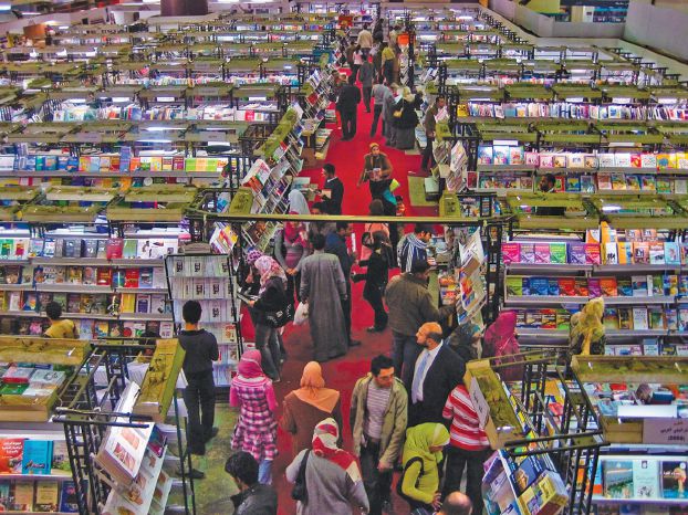 متى يجدد معرض القاهرة للكتاب شبابه؟