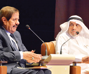 الكركي يدعو لإنشاء مجمع عربي موحد للغة في مكة