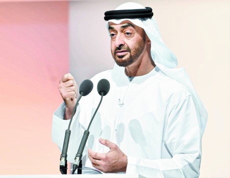 محمد بن زايد: نتنفس أوكسجيناً نقياً بسعادة في الإمارات