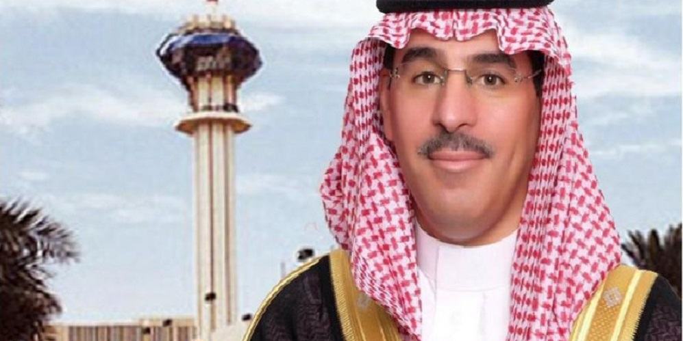 اعلاميو السعودية: دعم الصحف الورقية.. ومواجهة الإعلام المعادي بالخطاب الجديد