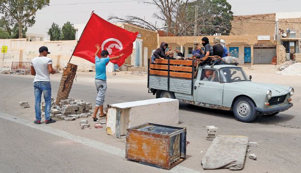 تونس: احتدام الخلاف على قانون المصالحة