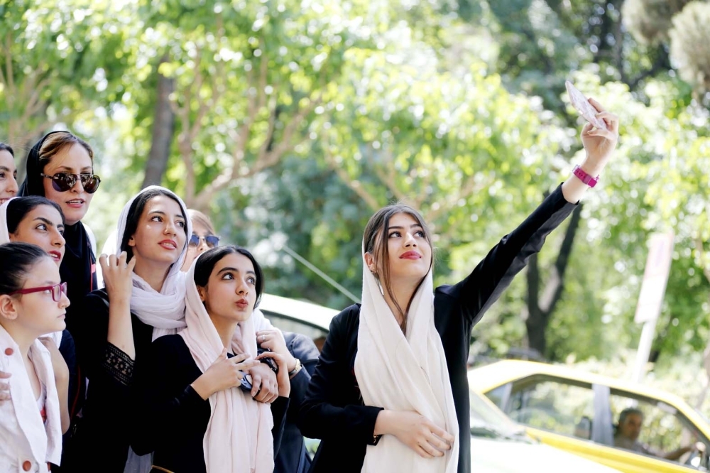 مزدوجو الجنسية متخوفون من التيار المتشدد في إيران