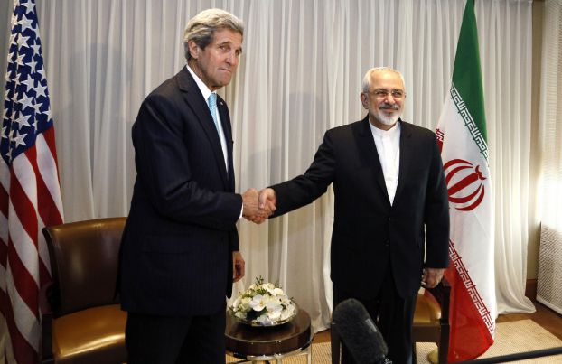 الاتفاق النووي يدخل عامه الثالث بلا تقارب أميركي - إيراني