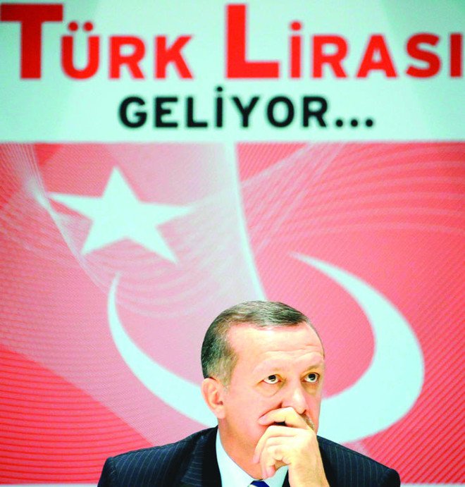 هل يقوى أردوغان على تجاوز مطب انقلاب الليرة التركية؟
