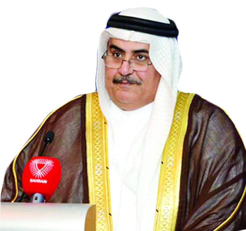 وزير الخارجية البحريني: قطر تتآمر ولا نعلم عن أي حصار يتحدث تميم 