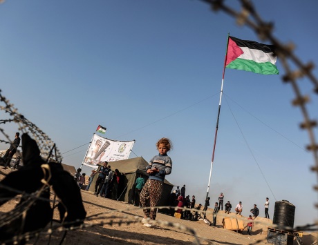 مقاومو غزة يبتكرون طائرات ورقية متفجرة