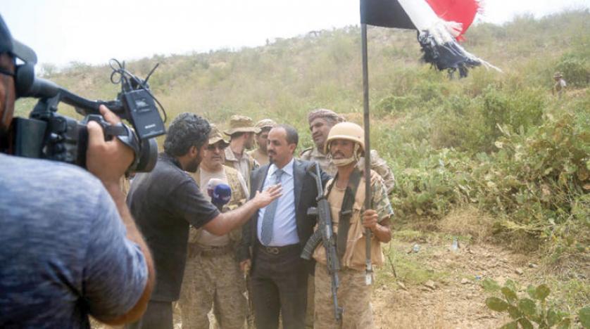 الحكومة اليمنية تطرح مبادرة لخروج الحوثيين من كامل الساحل الغربي