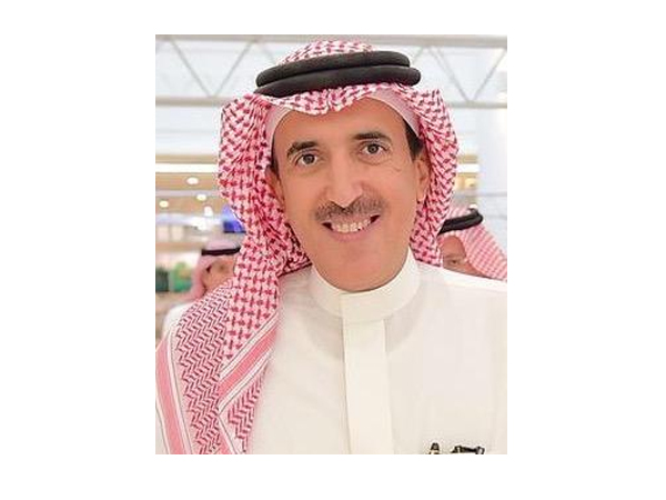  قطري يفتتح مطار الملك عبدالعزيز! 