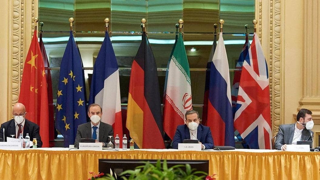 صورة وزّعها وفد الاتحاد الأوروبي غلى فيينا خلال جولة المحادثات حول النووي الإيراني في 1 أيار/مايو 2021.