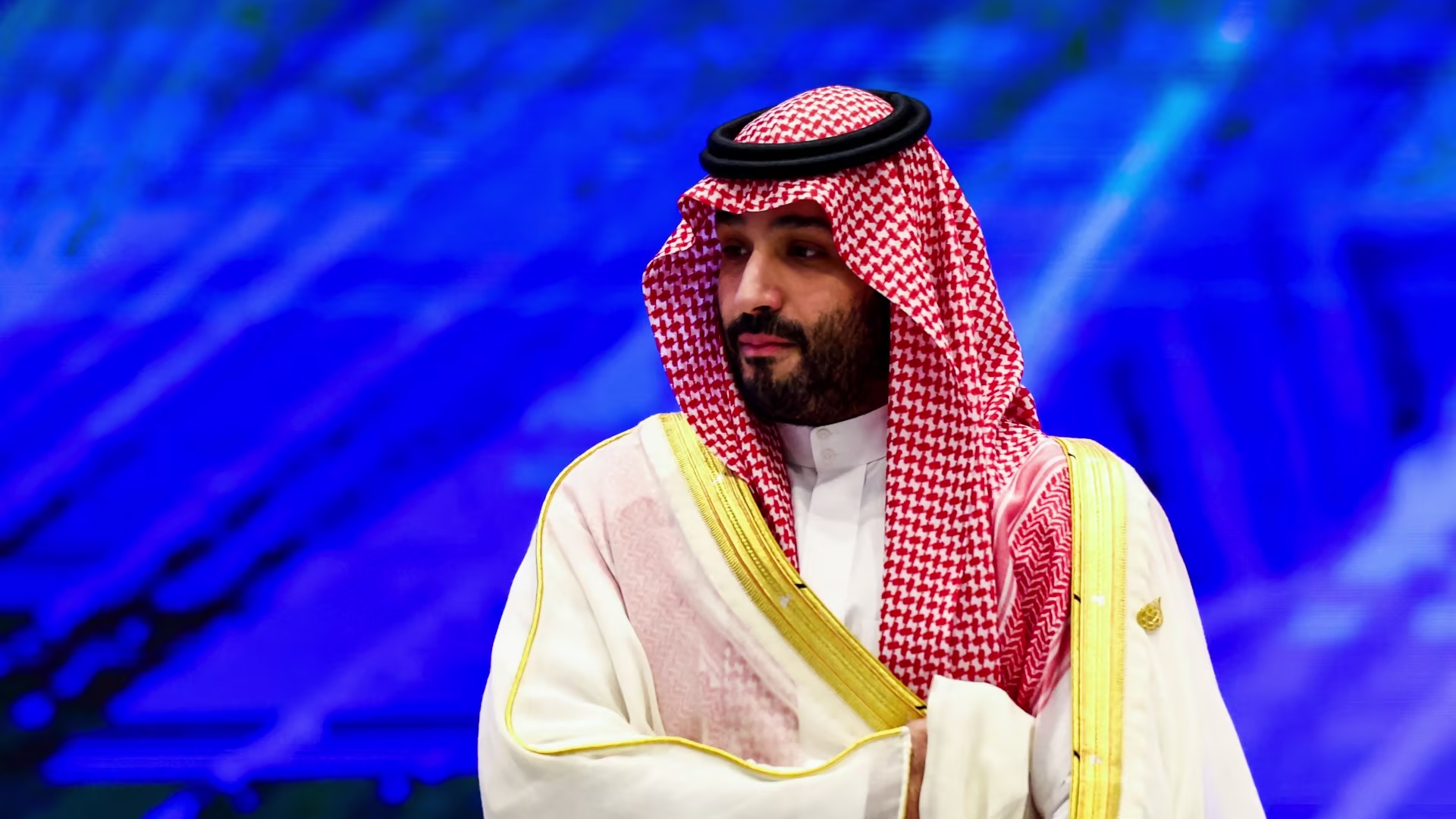 مقولة ولي العهد الأمير محمد بن سلمان تجاه الفاسدين: «لن ينجو أحد تورَّط في الفساد أيًّا كان وزيرًا أو أميرًا»