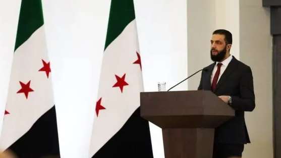 الشرع متحدثا امام مؤتمر الحوار الوطني