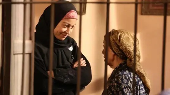 منة شلبي تحصد جائزة الإنجاز الإبداعي في الجونة السينمائي