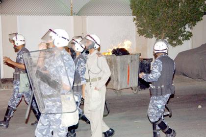 من احدث الشغب التي شهدها المنامة امس