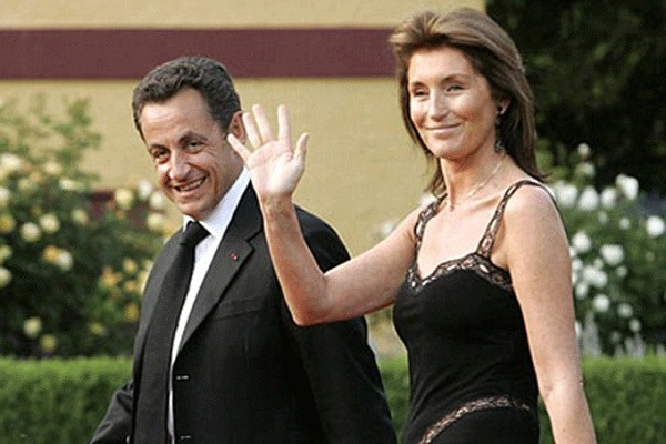 طليقة ساركوزي معه ايام الصفاء