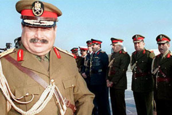 وزير الدفاع العراقي الأسبق سلطان هاشم 
