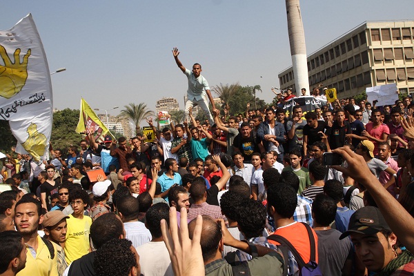 تظاهرة طلابية مناصرة للاخوان