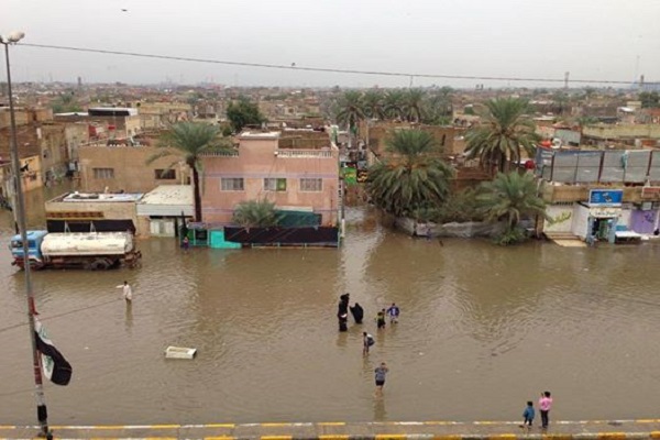 مياه الامطار في احد احياء بغداد
