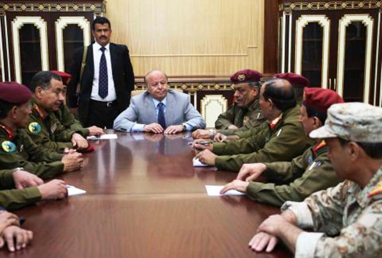 الرئيس اجتمع مع قادة الجيش بعد الهجوم الدامي