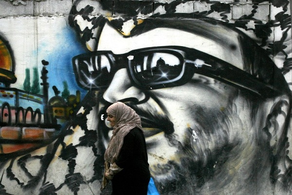 رسم ياسر عرفات على أحد الجدران