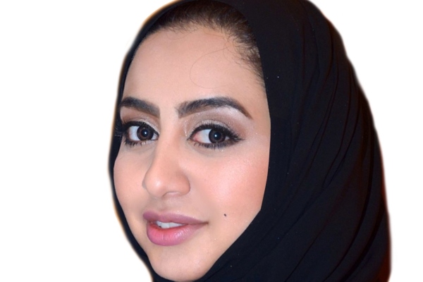 الكاتبة شيخة المسكري عضو مؤسس مصدر نيوز