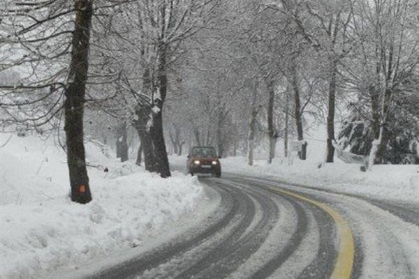 الثلوج غطت المرتفعات في لبنان