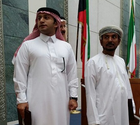 الزميل سلطان داخل مقر مجلس الأمة الكويتي