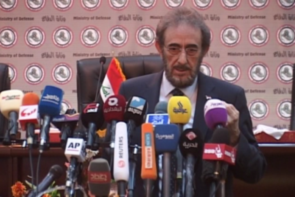سعدون الدليمي خلال مؤتمر صحافي في بغداد
