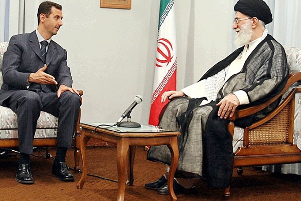 لقاء سابق بين خامنئي وحليفه بشار الأسد 