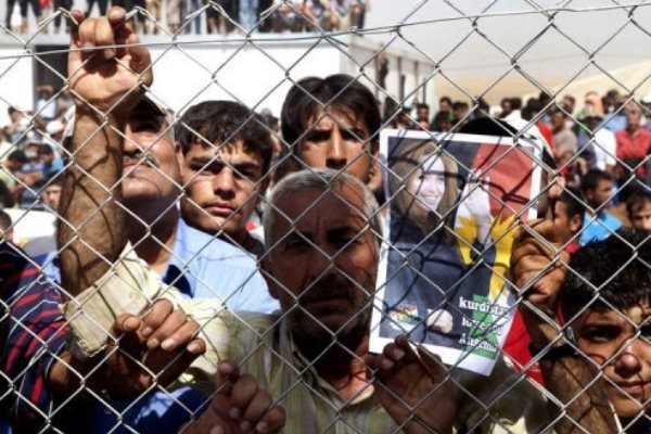لاجئون سوريون في مخيم في شمال العراق