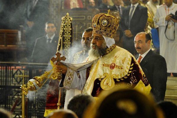 البابا يدعو المصريين للموافقة على الدستور لتزيد النعم