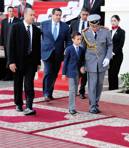 خضع ولي العهد المغربي الأمير مولاي الحسن إلى تدريب وتكوين مكثف ليكون على قدر المسؤولية التي تنتظره