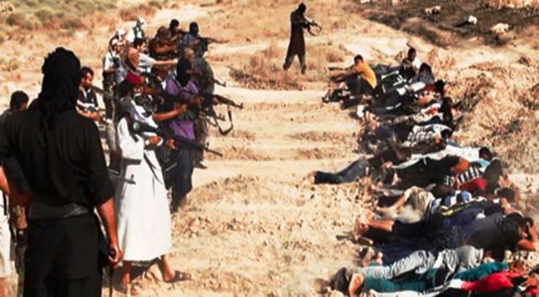 عناصر من داعش ينفذون اعدامات جماعية في العراق