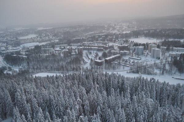 منظر لاحدى المدن القطبية اثناء الشتاء