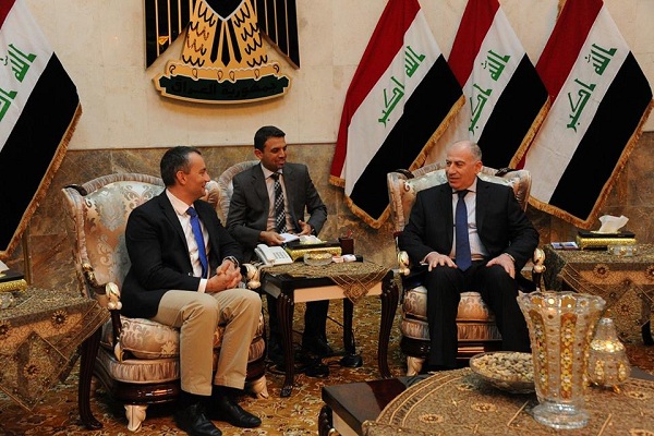 النجيفي مجتمعا مع رئيس بعثة الأمم المتحدة في العراق